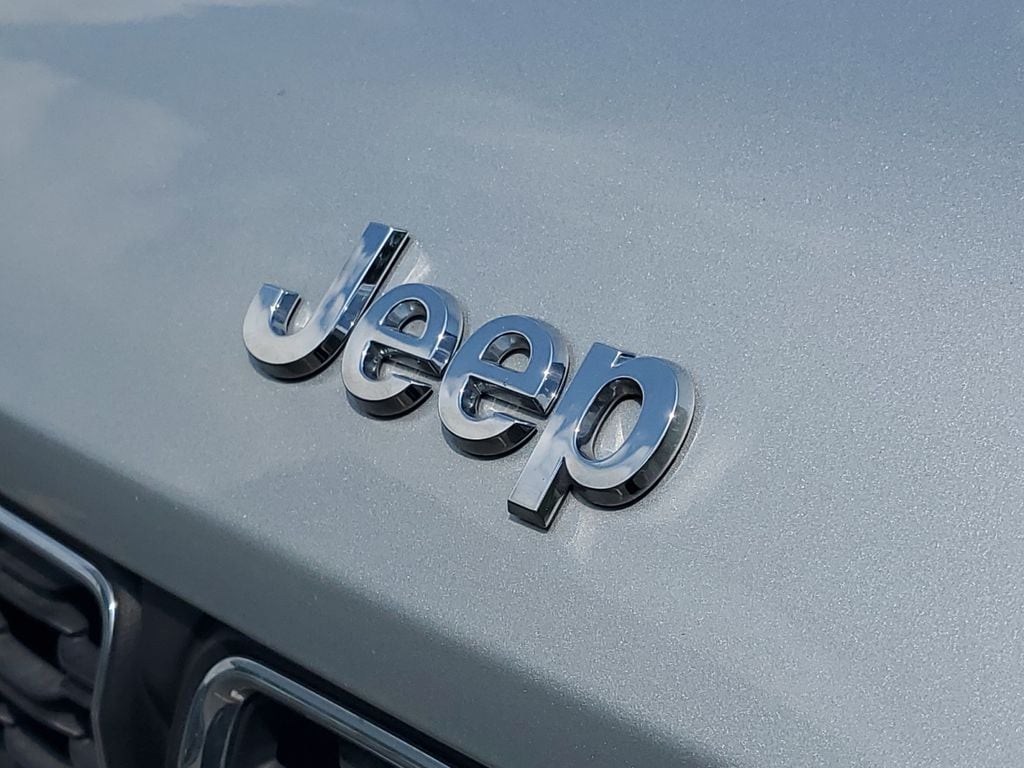 2024 Jeep Grand Cherokee Laredo - Photo 30
