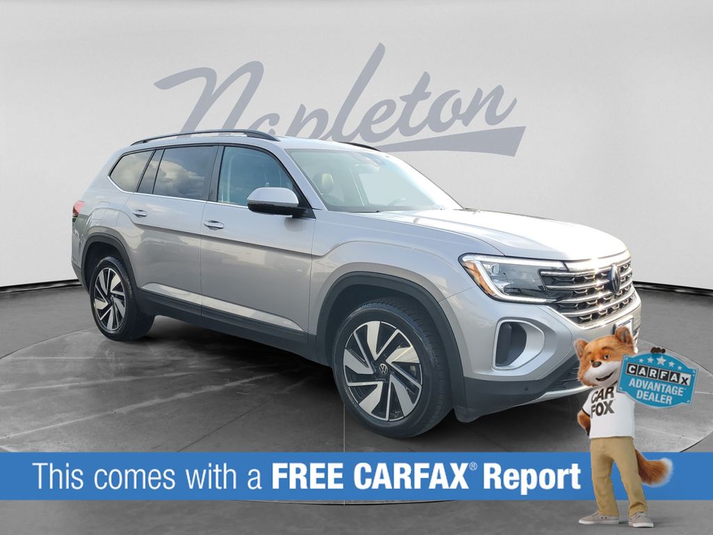 2025 Volkswagen Atlas SE w/Tech - Photo 3