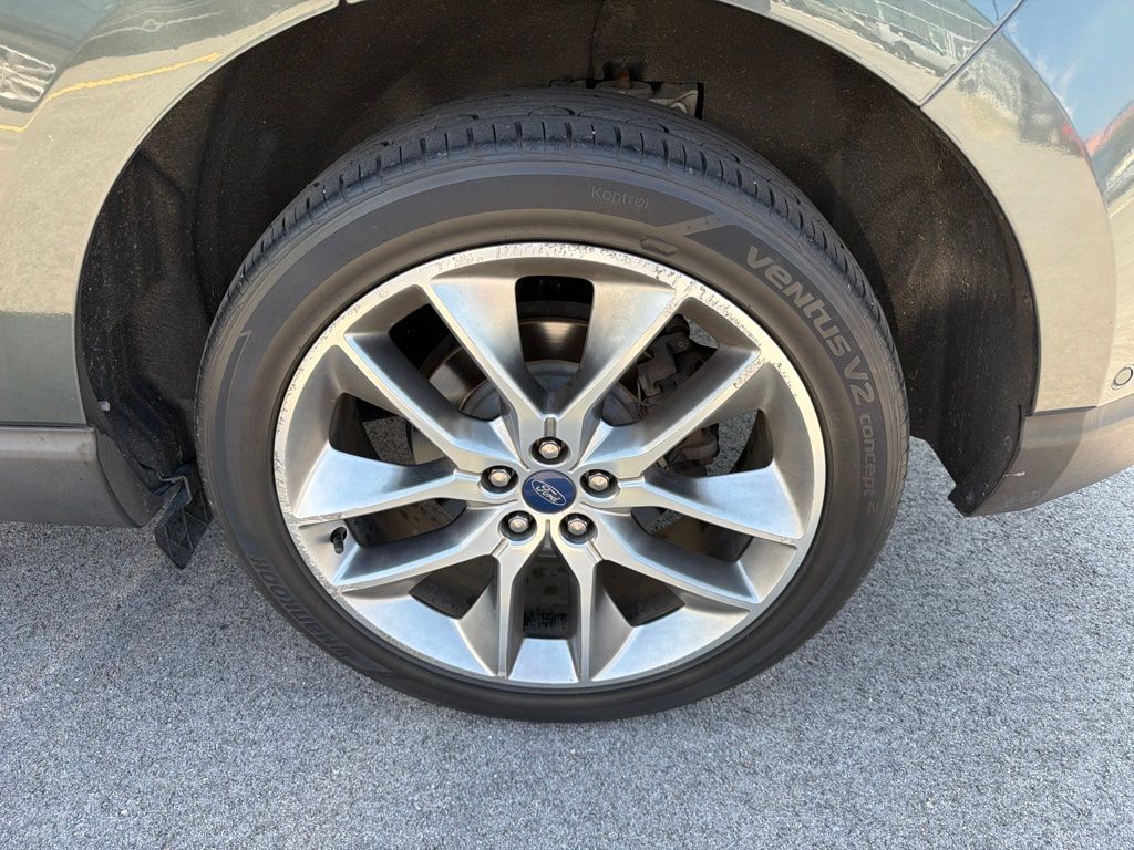 2015 Ford Edge Titanium - Photo 9
