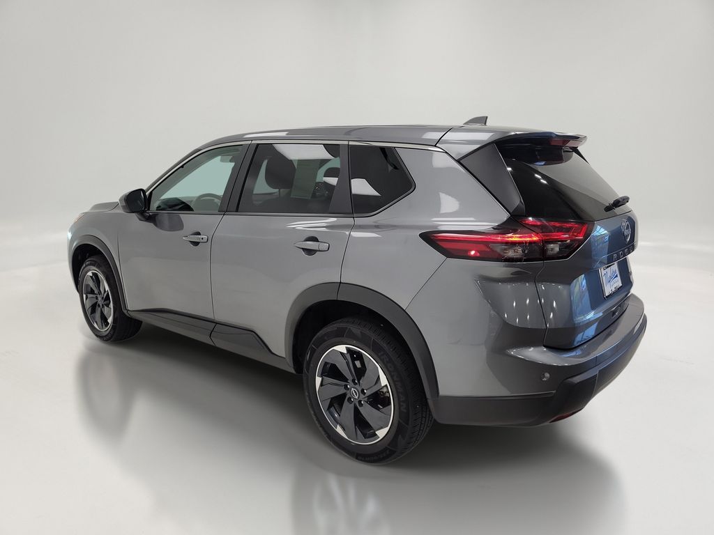 2025 Nissan Rogue SV - Photo 6
