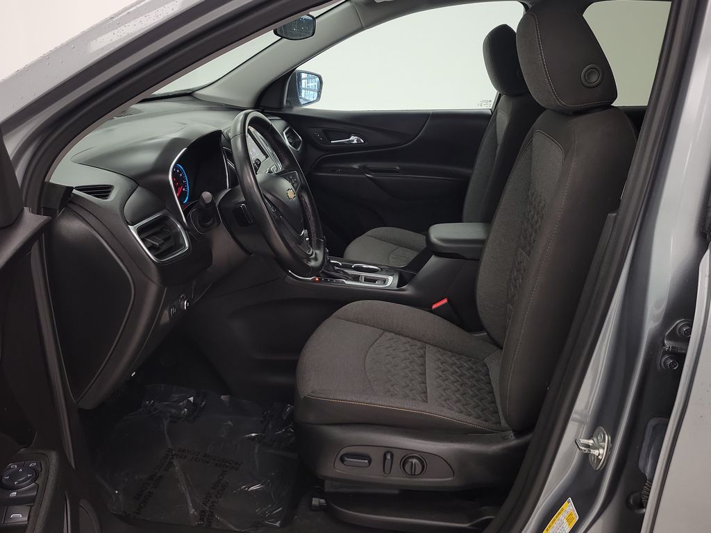 2024 Chevrolet Equinox LT - Photo 12
