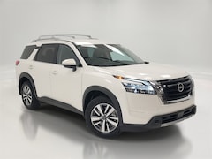 2024 Nissan Pathfinder SL SUV