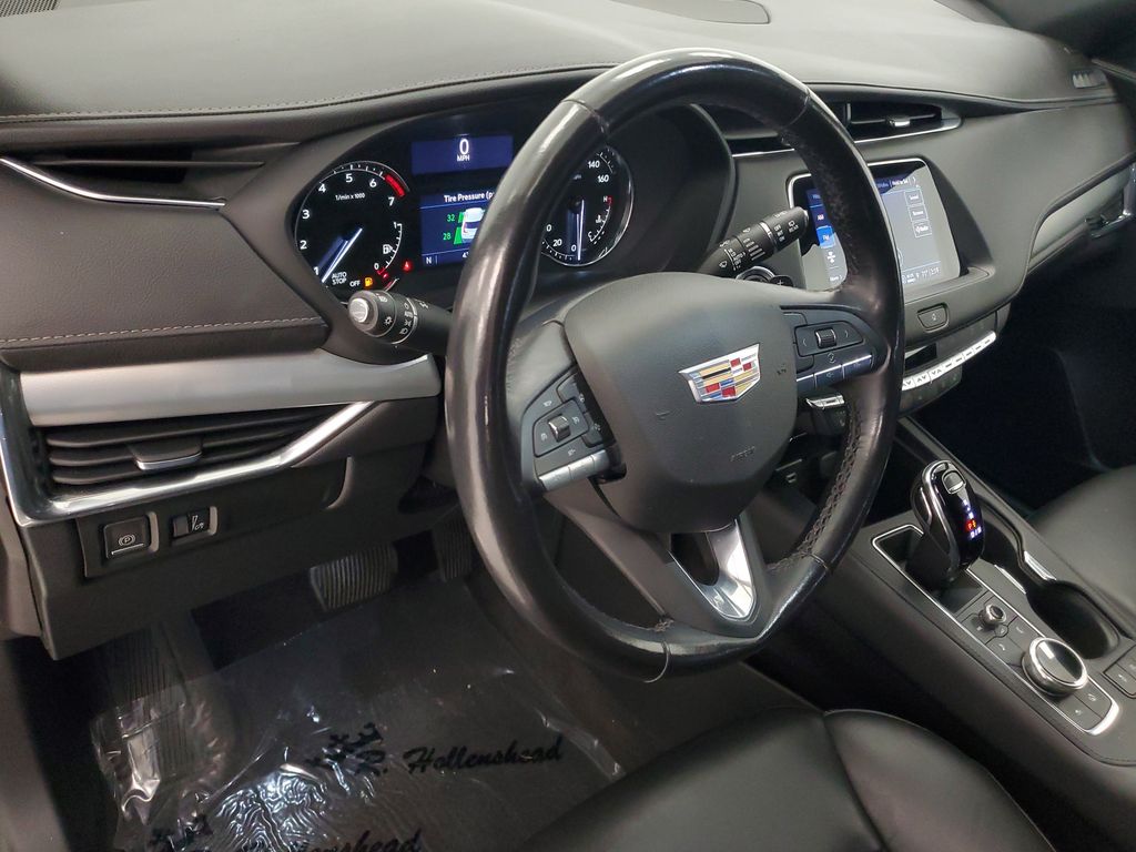 2023 Cadillac XT4 Premium Luxury - Photo 12