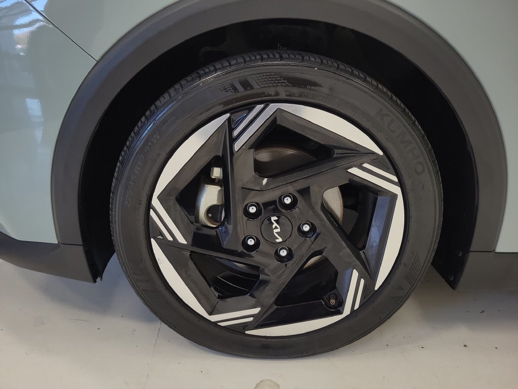 2025 Kia K4 EX - Photo 9