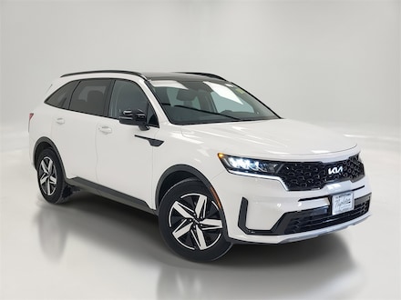 2023 Kia Sorento S SUV