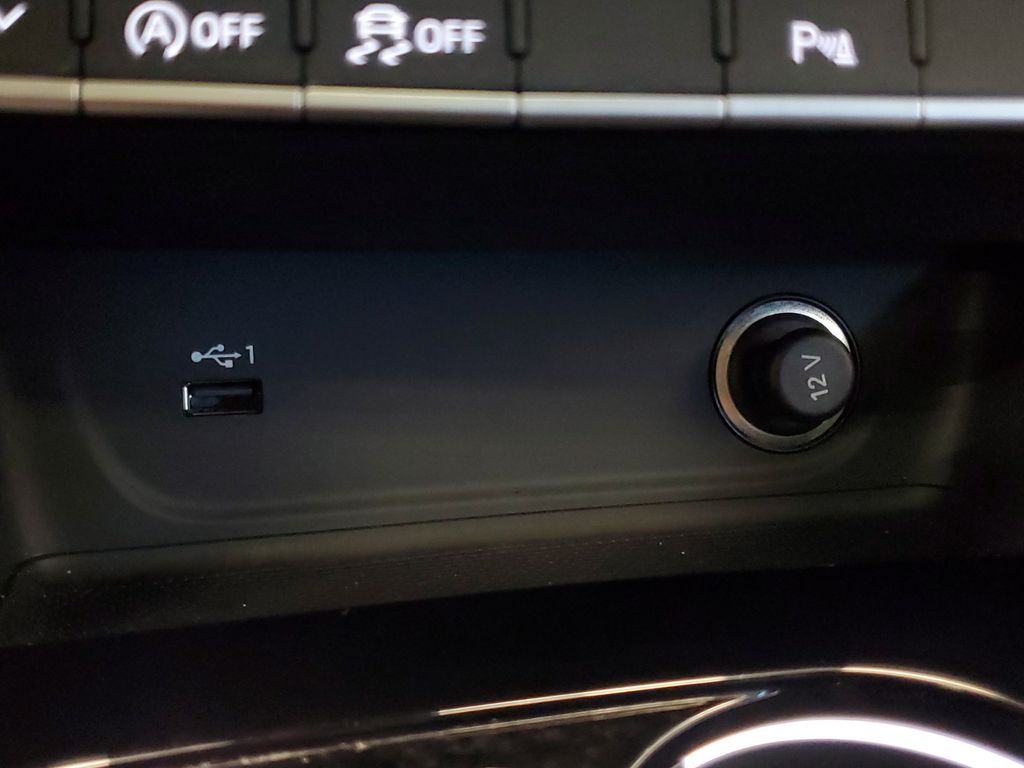 2021 Audi A4 Premium - Photo 21