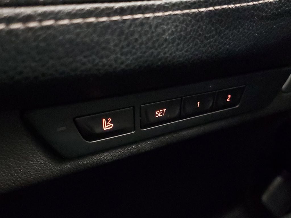 2022 BMW 7 Series 740i - Photo 18