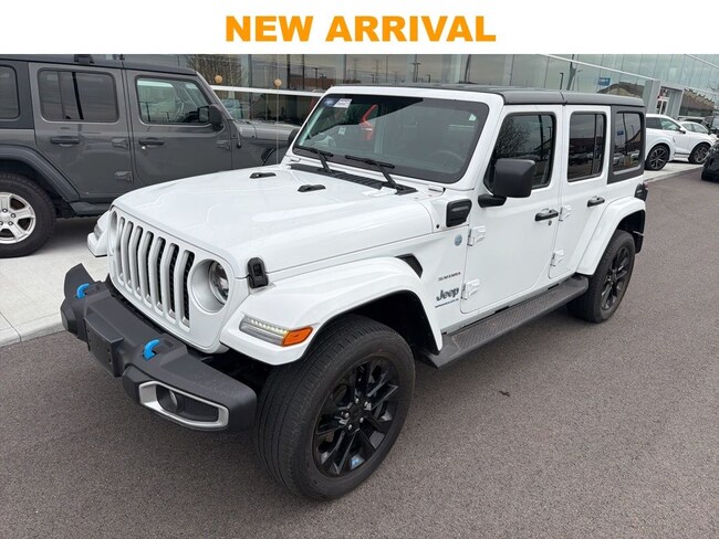 2023 Jeep Wrangler 4xe Sahara SUV