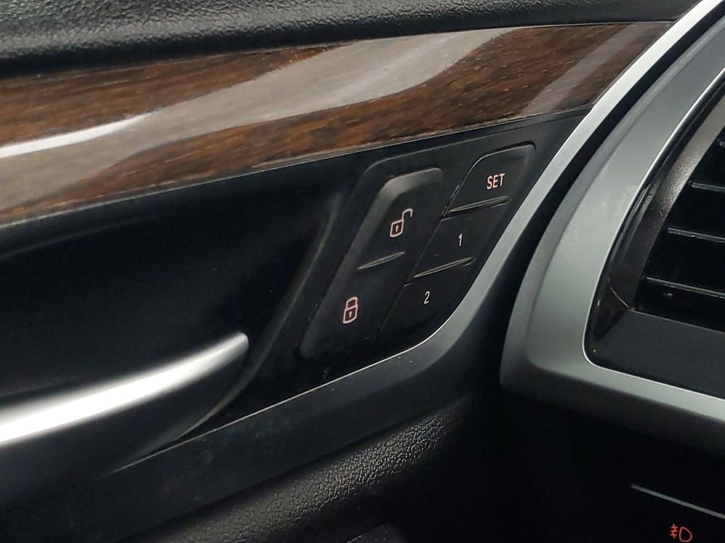 2019 BMW X3 30i - Photo 16