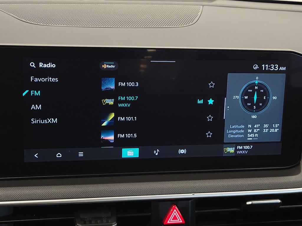 2025 Kia K5 LXS - Photo 20