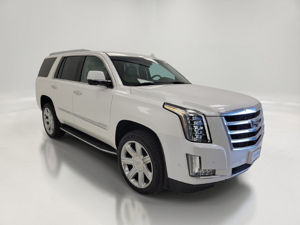 Used 2018 Cadillac Escalade Luxury SUV