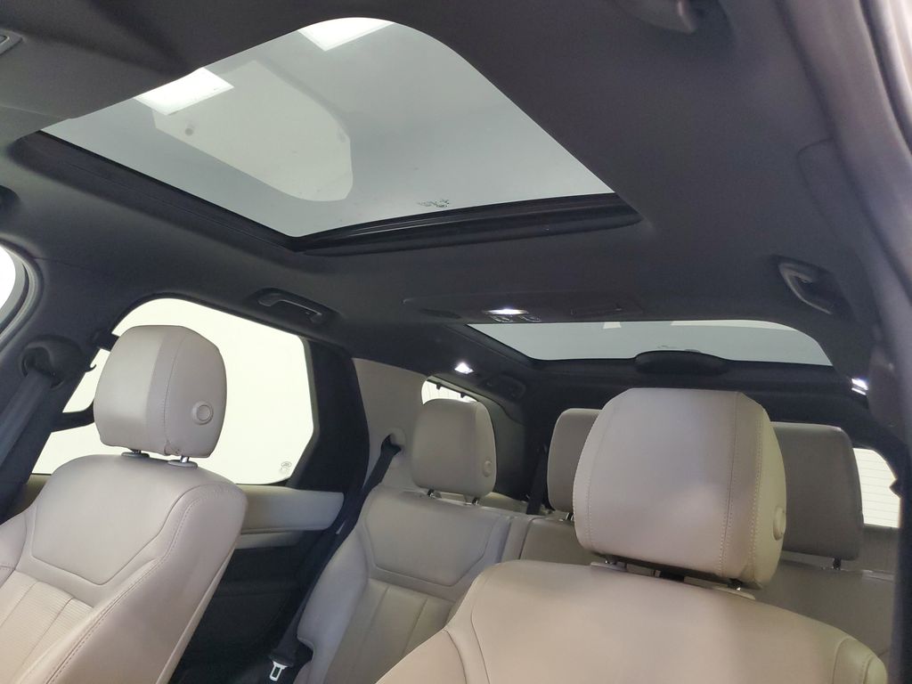 2020 Land Rover Discovery Landmark Edition - Photo 24