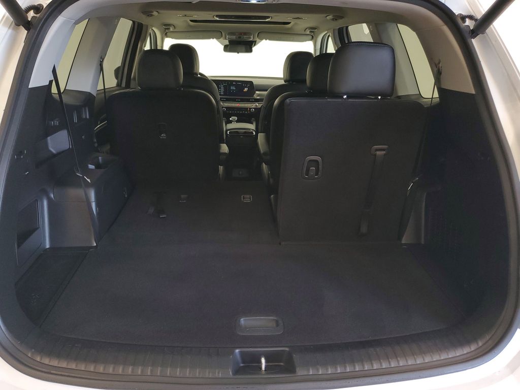 2025 Kia Telluride S - Photo 24