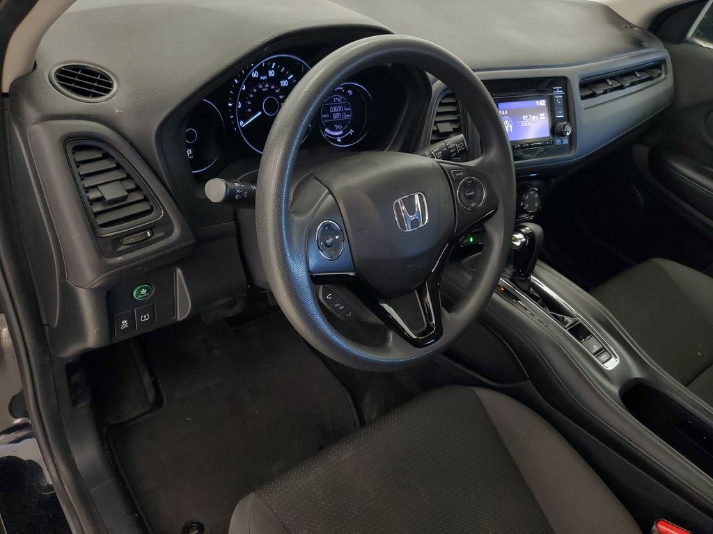 2021 Honda HR-V LX - Photo 12
