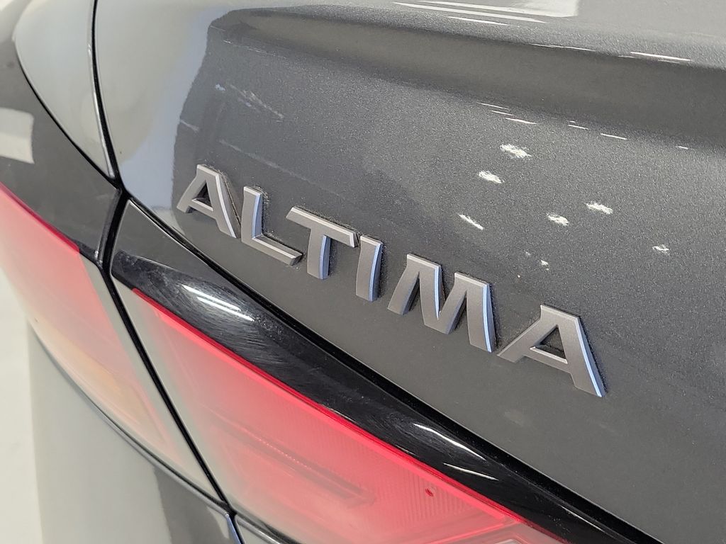 2024 Nissan Altima SV - Photo 7
