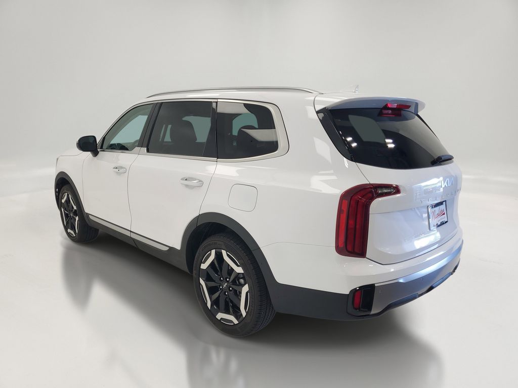 2025 Kia Telluride S - Photo 3