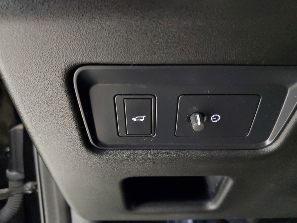 2020 Land Rover Discovery Landmark Edition - Photo 13