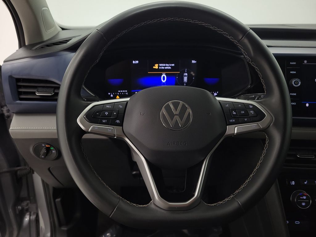 2024 Volkswagen Taos SE - Photo 14