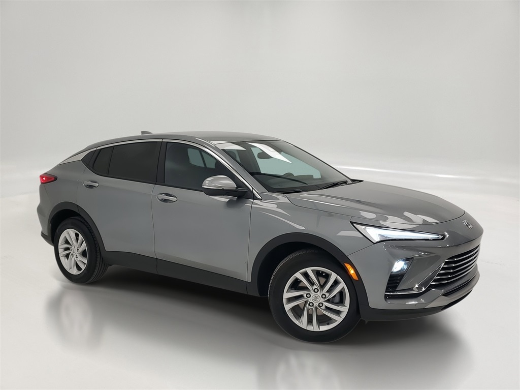 2025 Buick Envista Preferred's photo