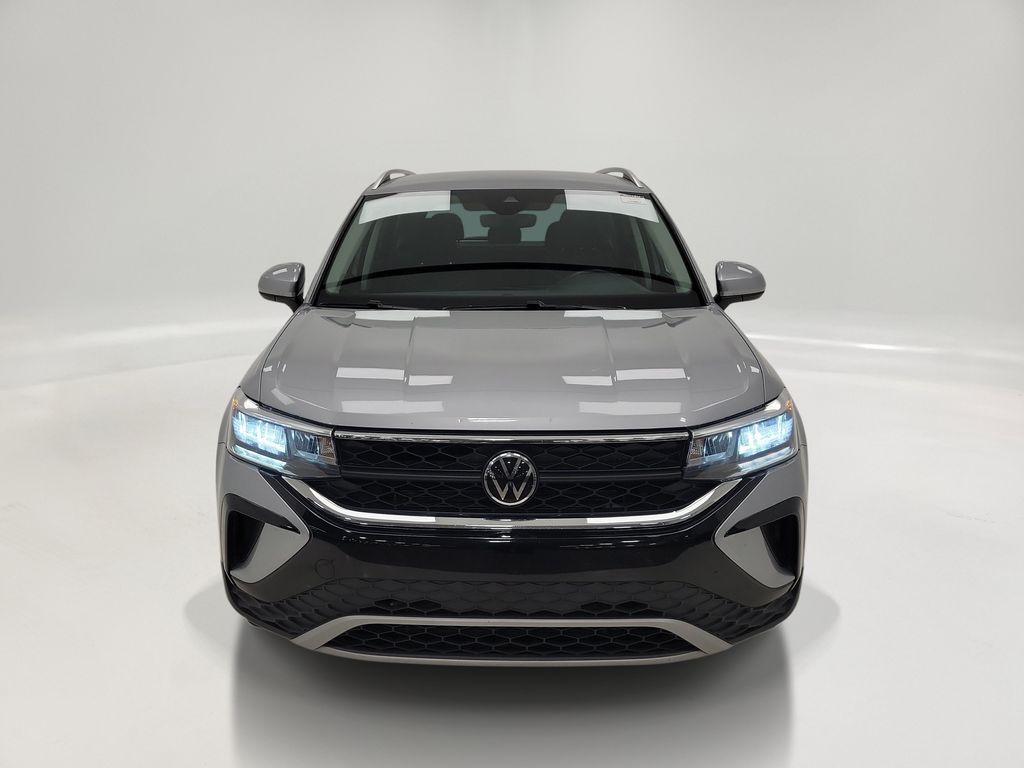 2024 Volkswagen Taos SE - Photo 2