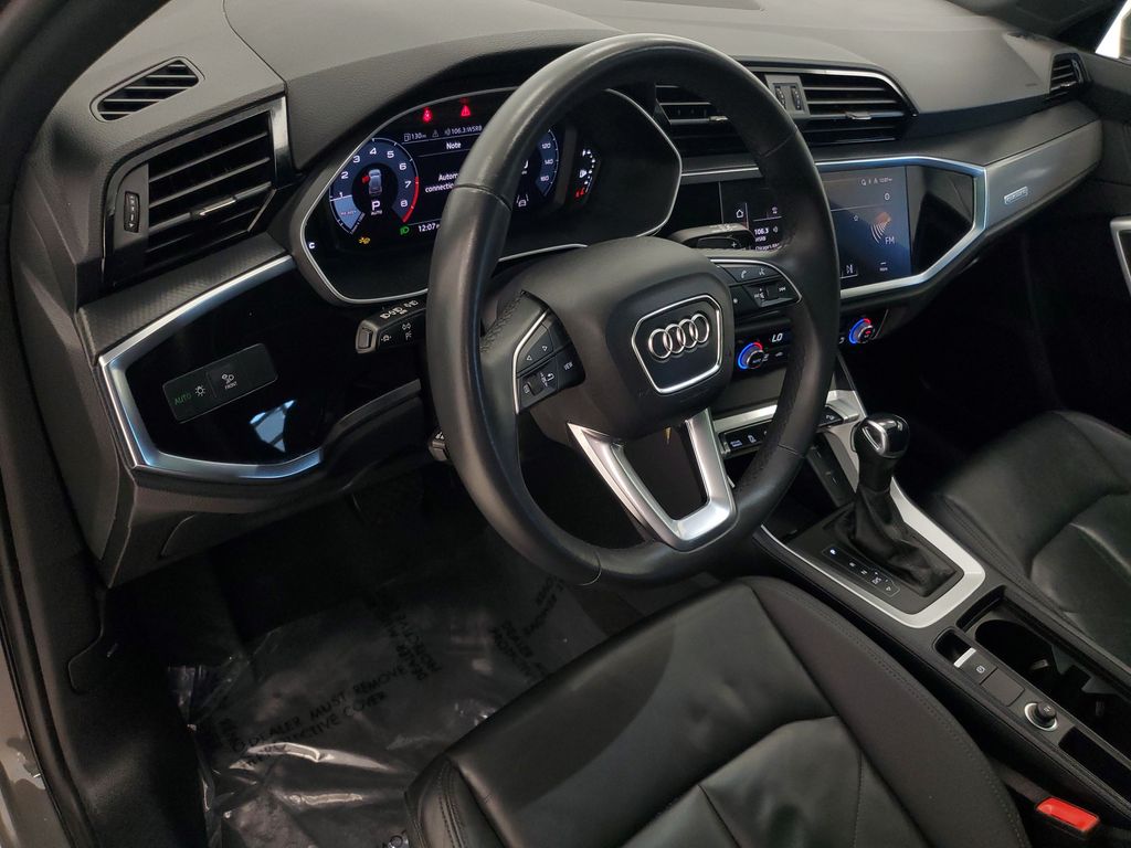2025 Audi Q3 S Line Premium - Photo 11