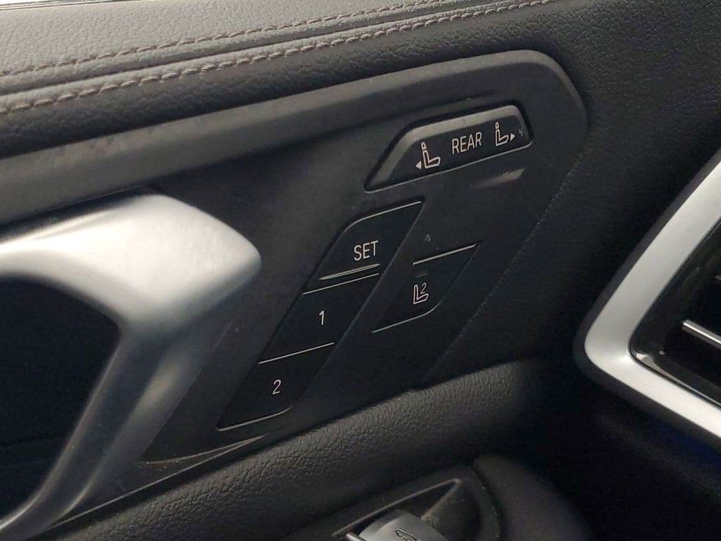 2020 BMW X7 40i - Photo 18