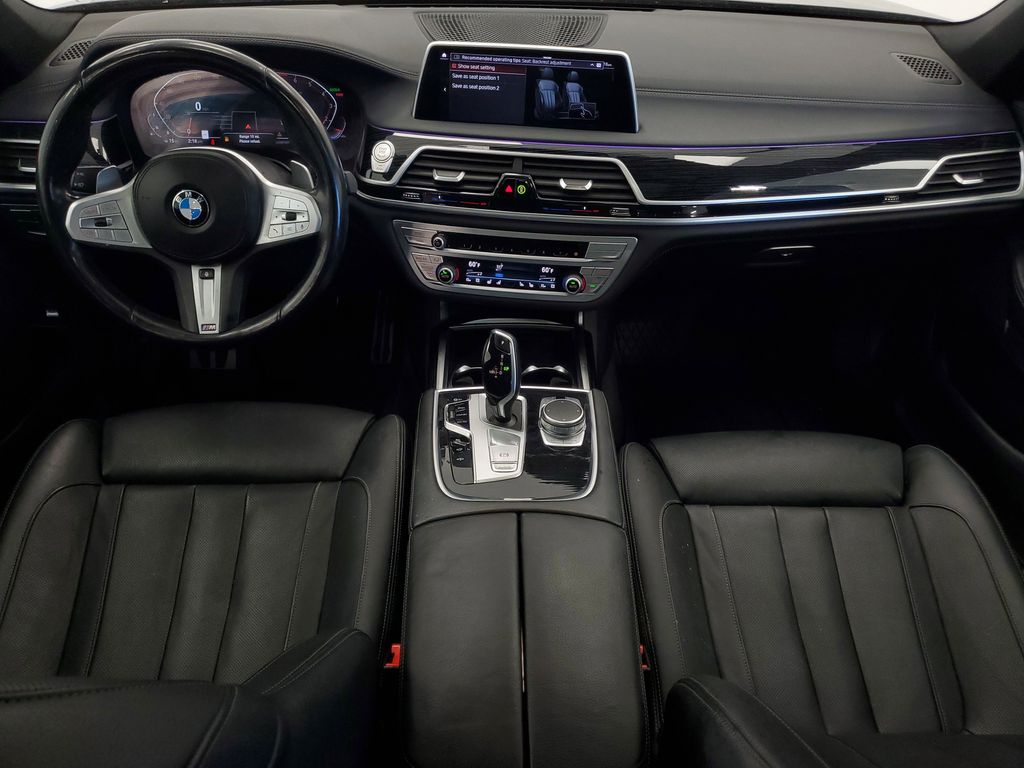 2022 BMW 7 Series 740i - Photo 15