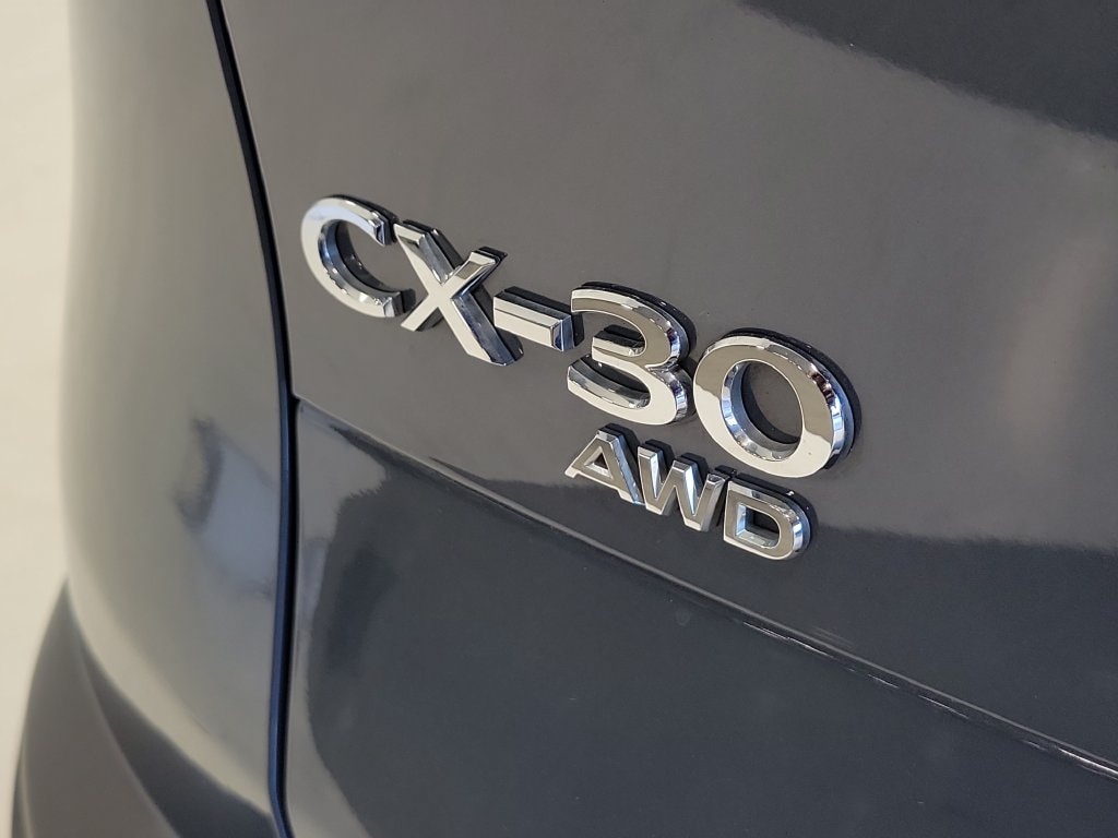 2025 Mazda CX-30 Carbon Edition - Photo 7