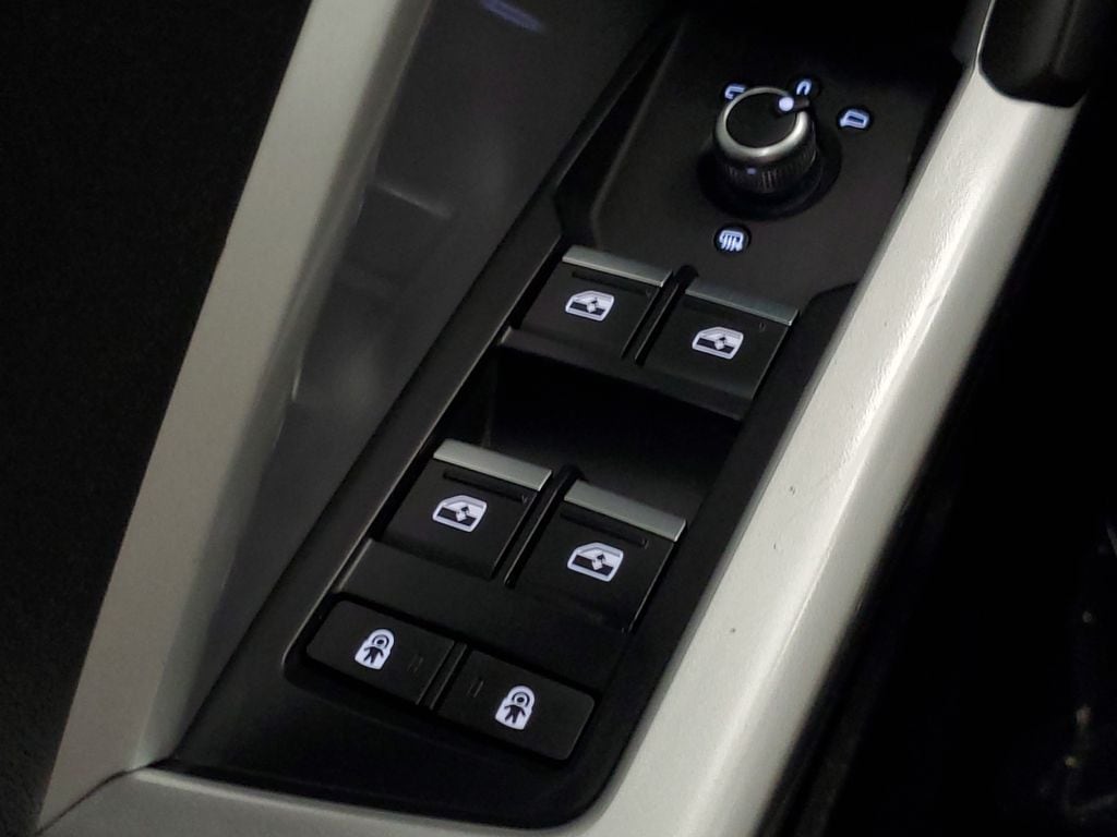 2025 Audi Q3 S Line Premium - Photo 16