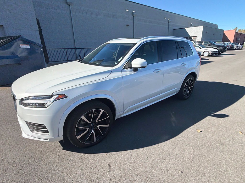 Used 2020 Volvo XC90 T6 Momentum SUV