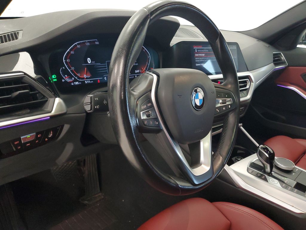 2022 BMW 3 Series 330i - Photo 9