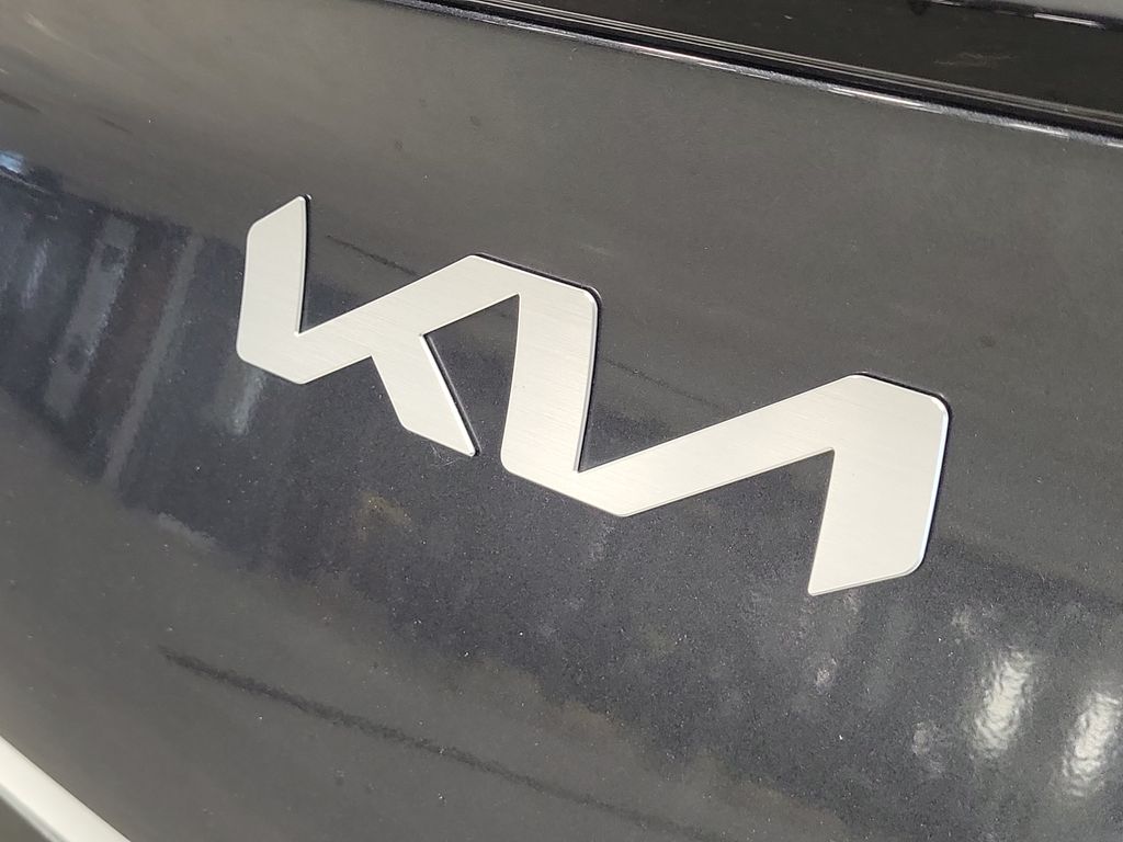 2023 Kia Sportage SX - Photo 7