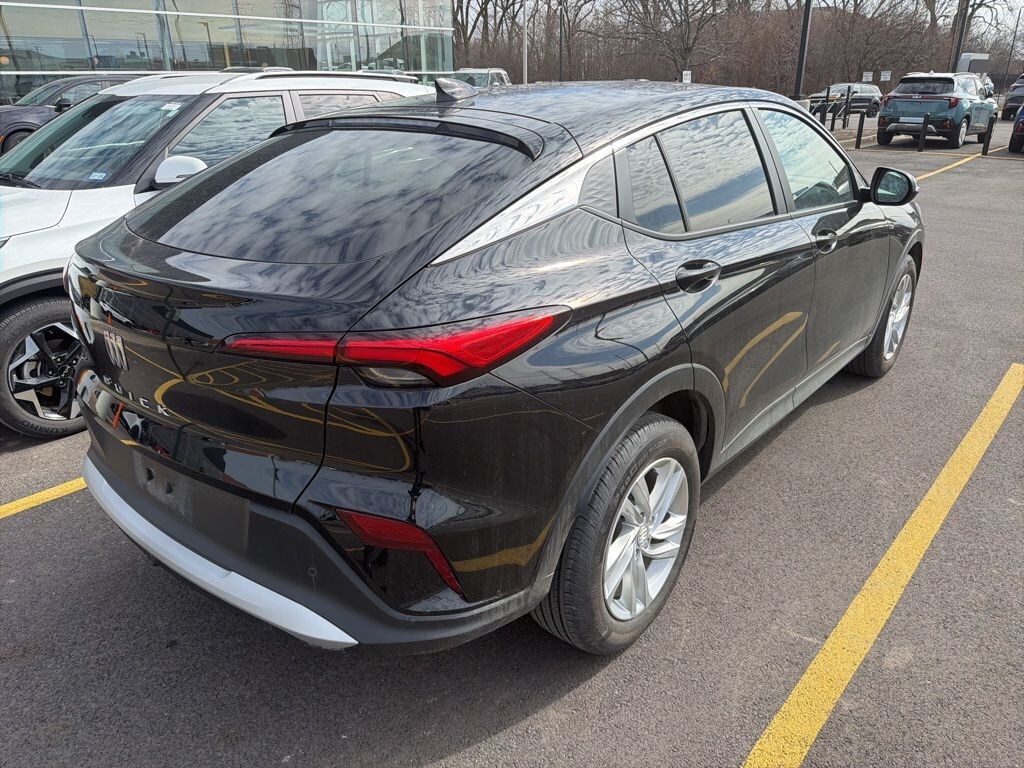 Used 2025 Buick Envista Preferred SUV