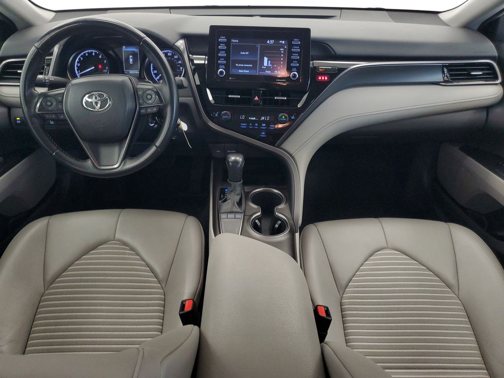 2023 Toyota Camry SE - Photo 14