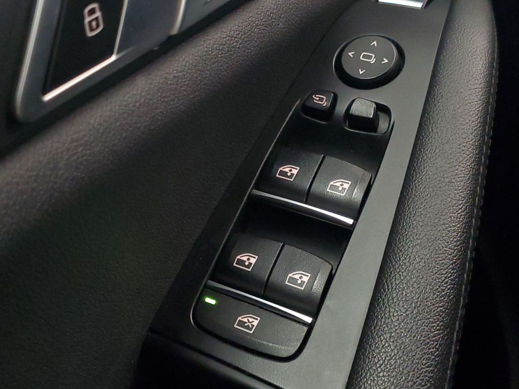 2022 BMW X5 40i - Photo 13