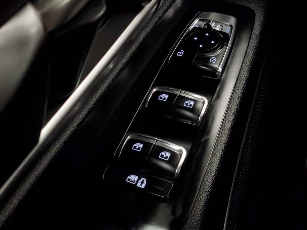2025 Kia Telluride S - Photo 15