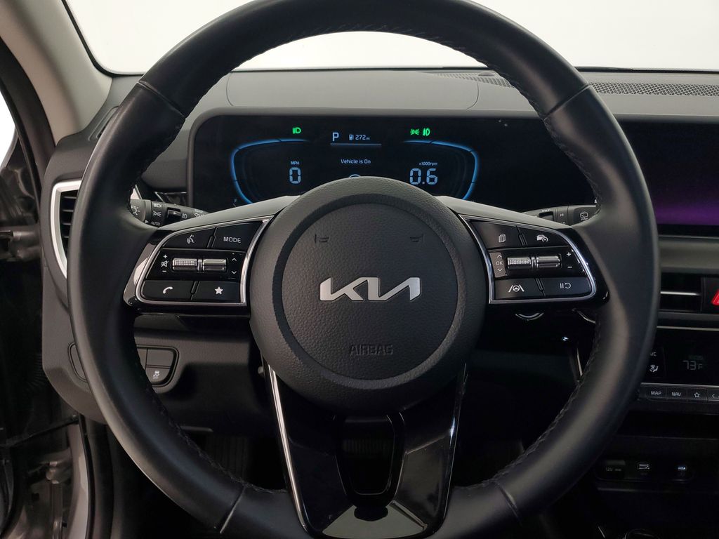 2025 Kia Seltos S - Photo 17