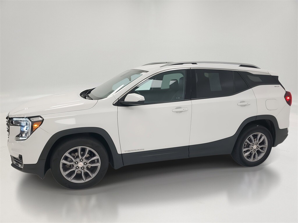 Used 2023 GMC Terrain SLT SUV