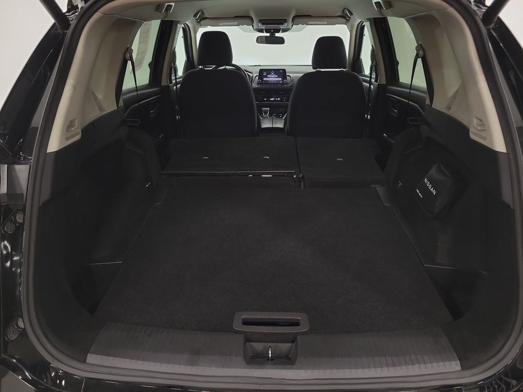 2025 Nissan Rogue SV - Photo 25