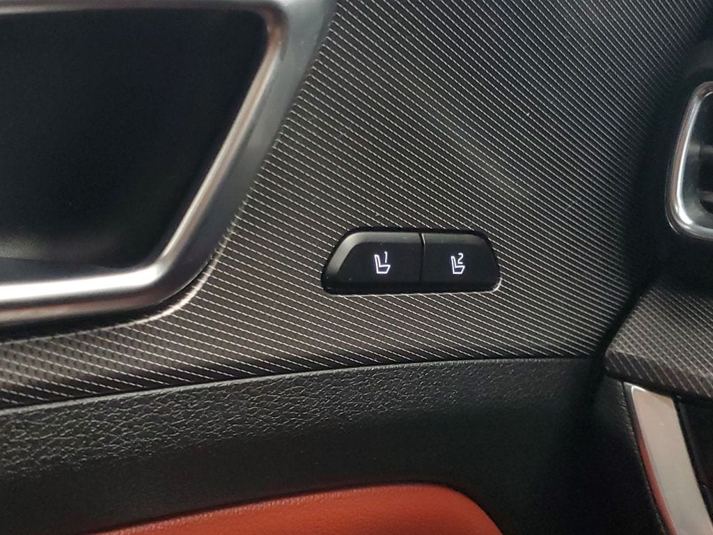 2024 Kia Sportage SX - Photo 16