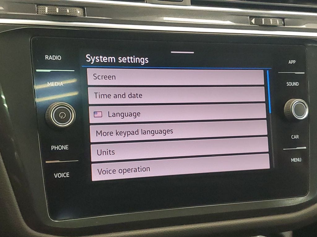 2022 Volkswagen Tiguan SE - Photo 17