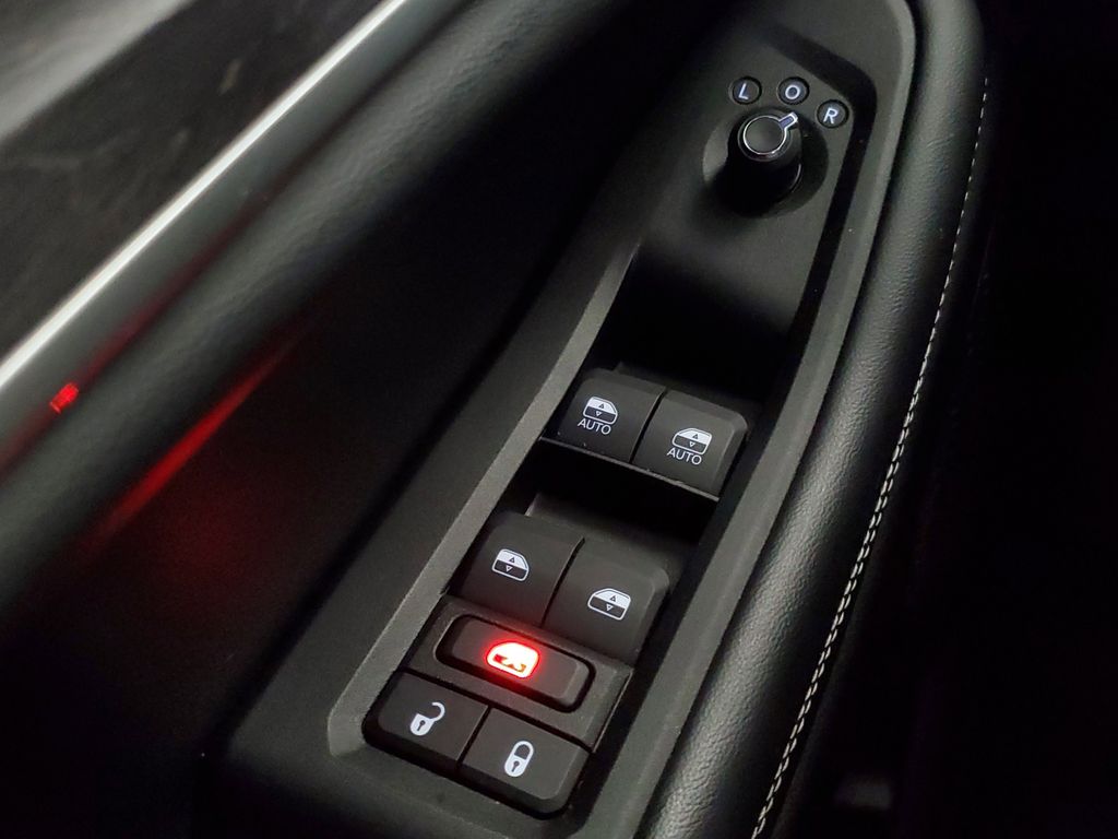 2023 Jeep Grand Cherokee Limited - Photo 16
