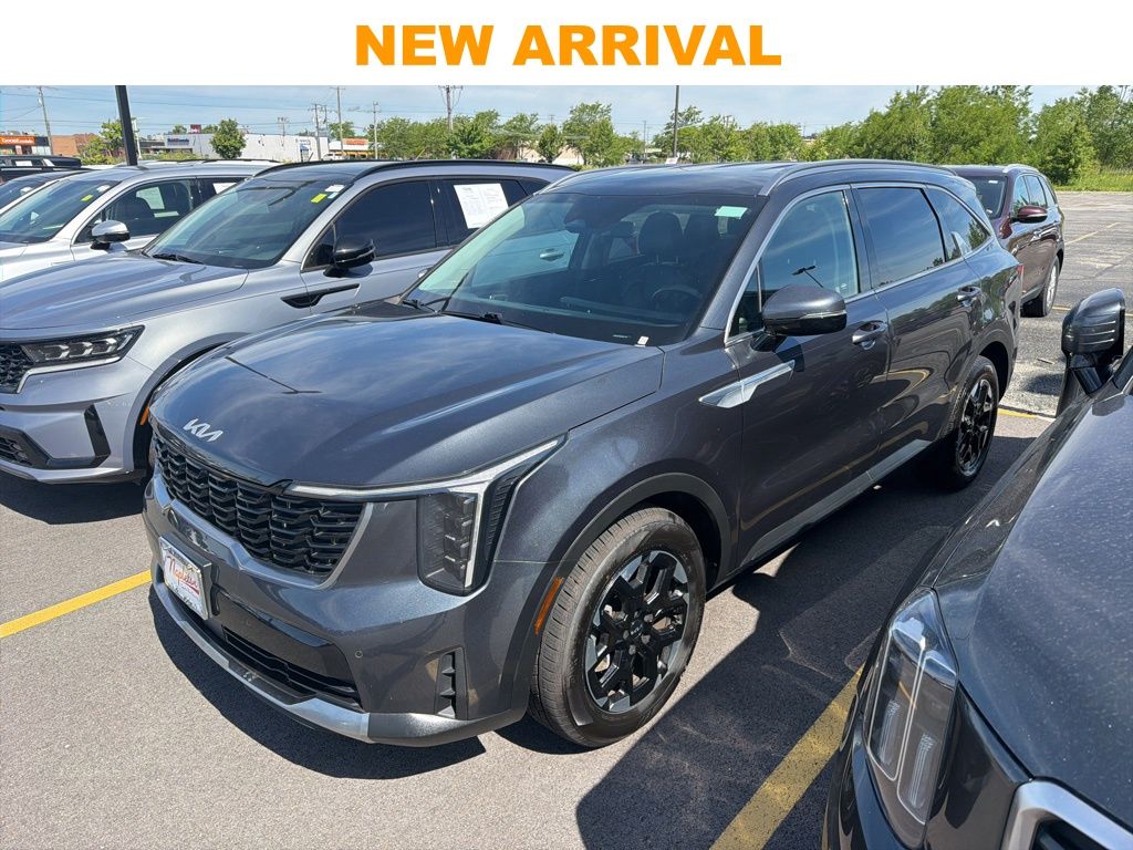 2024 Kia Sorento S AT's photo