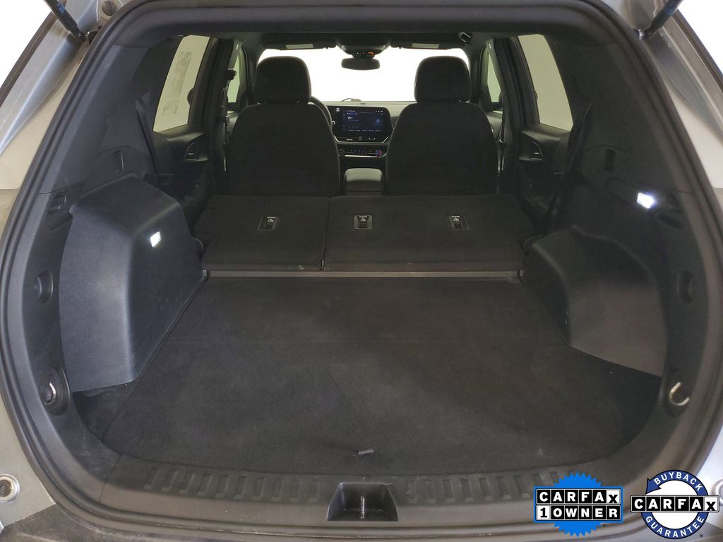 2025 Chevrolet Equinox LT - Photo 25