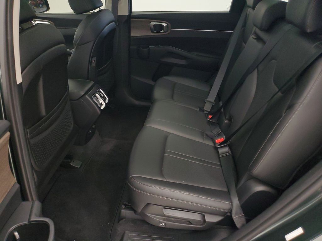 2022 Kia Sorento X-Line S - Photo 21