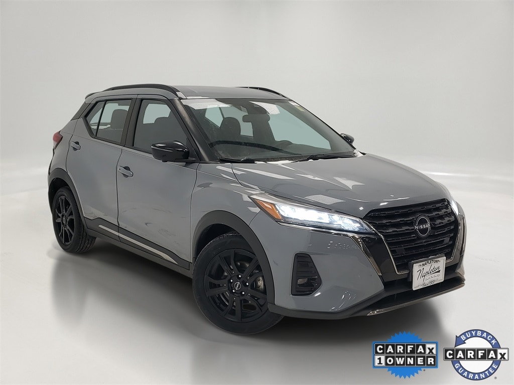 2023 Nissan Kicks SR