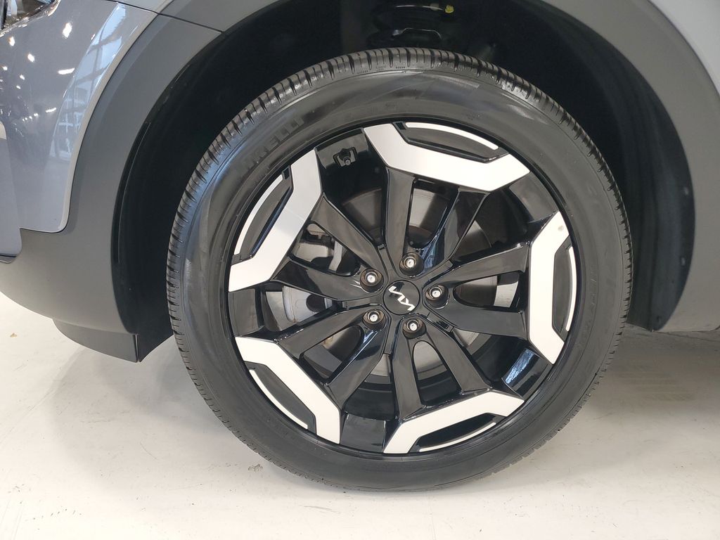 2025 Kia Telluride S - Photo 8