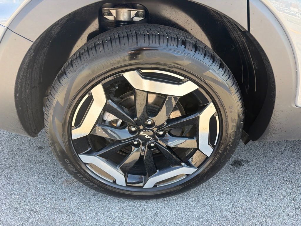 2025 Kia Telluride S - Photo 7