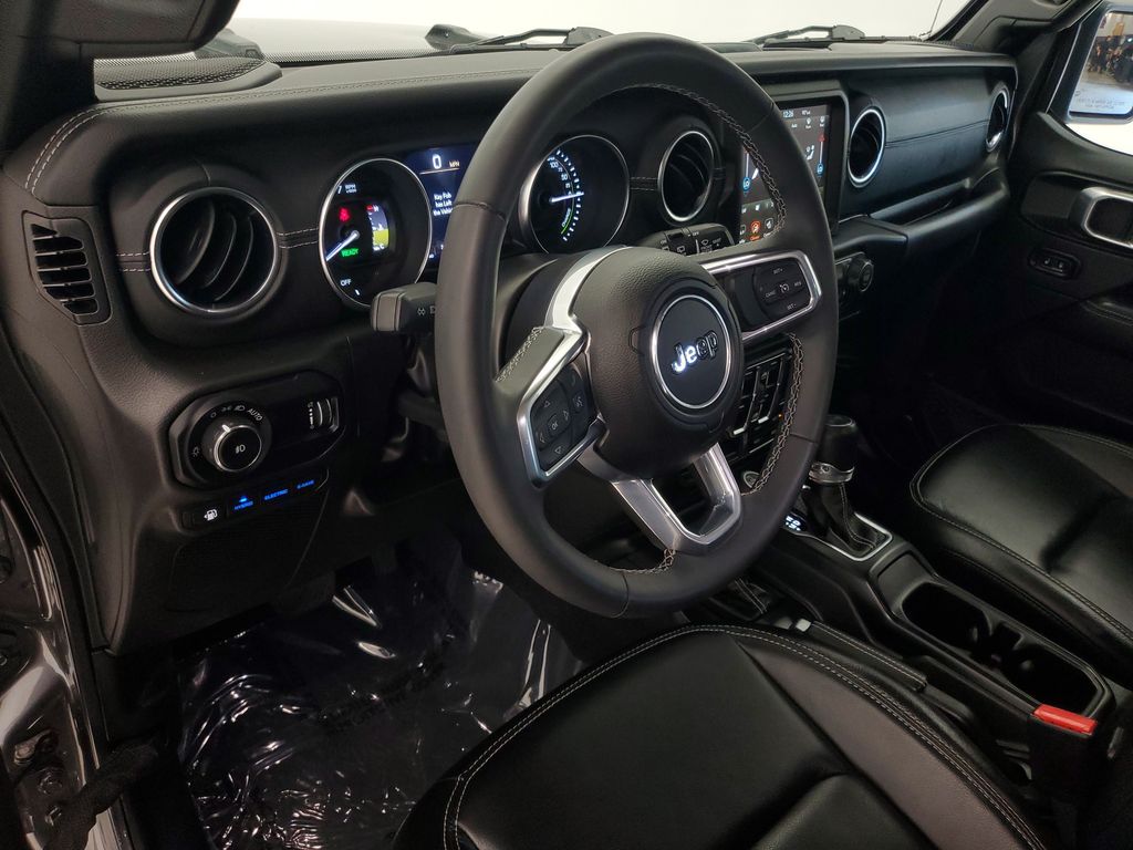 2023 Jeep Wrangler 4xe Sahara 4XE - Photo 11