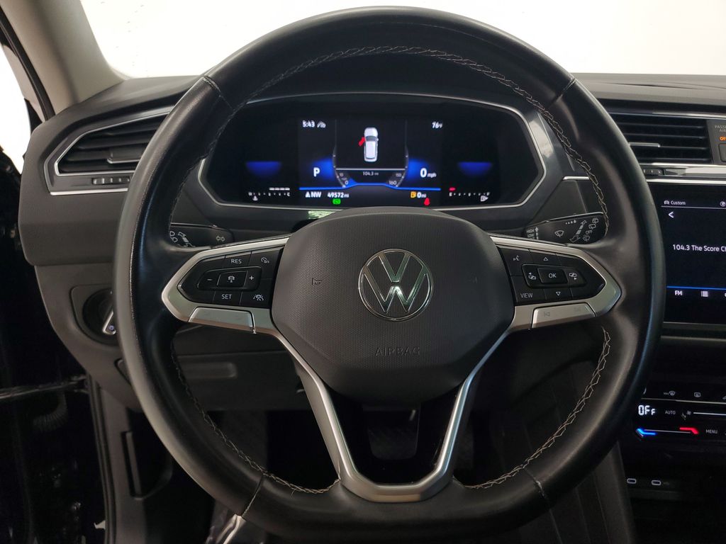 2022 Volkswagen Tiguan SE - Photo 12